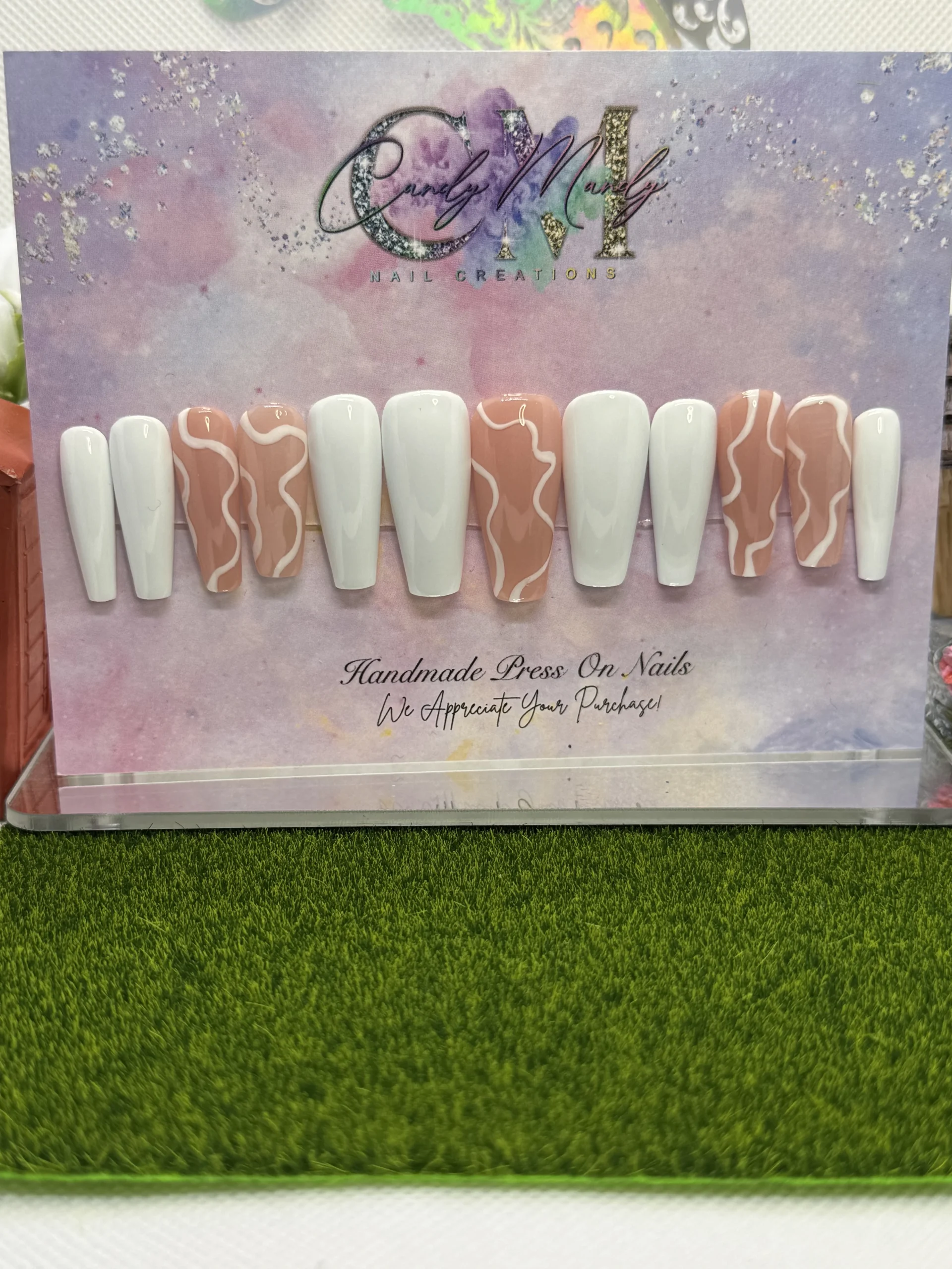 Nude & White Swirl Press-On Nail Set – Long Coffin Shape Set