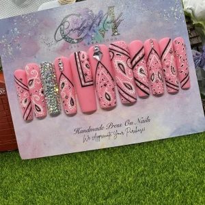 Pink Bandana with Bling – XXL Press-On Nail Set