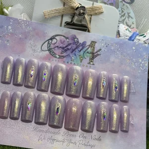 Purple Metallic with Rhinestone – Medium Square Press-On Nail Set